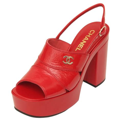 chanel sandals red